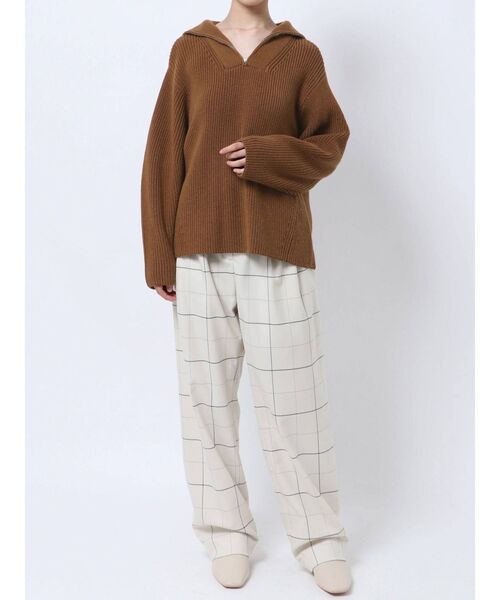 ELENDEEK（エレンディーク）の「ビッグカラージップニット（ニット/セーター・レディース・オフホワイト/ブラック/ブラウン・FREE）」の18枚目の写真