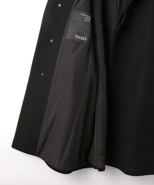 HEVO（イーヴォ）の「＜hevo（イーヴォ）＞WO/NY AMA725 ステンカラーコート（ステンカラーコート・メンズ・ブラック・46/50/48）」の6枚目の写真