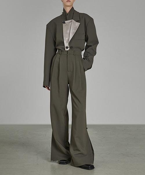 UNSPOKEN(アンスポクン)の「【UNSPOKEN】Double pleats slit design trousers UD21K015(スラックス・レディース・モカ・L/S/M)」の8枚目の写真
