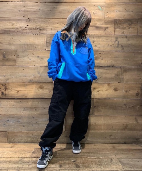 XLARGE(エクストララージ)の「PANELED NYLON SWEAT(スウェット・メンズ・ブラック/ブルー/アッシュ・S/M/L/XL)」の21枚目の写真