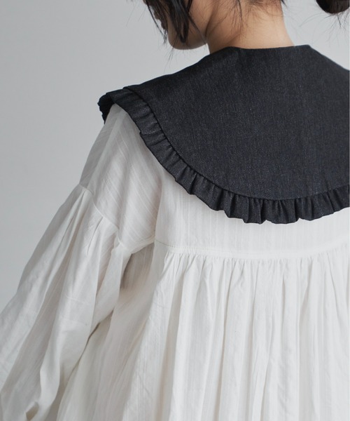 Libra Cue（リブラ キュー）の「”アソート付け襟”　　　　　　　　　　　　　　　　　　　　　　　コーディネートの主役になるボリューム感、トップス、ワンピース、アウターなど様々なアイテムに使用可（付け襟・レディース・ブラック系1/ベージュ/ブラック系2・FREE）」の6枚目の写真