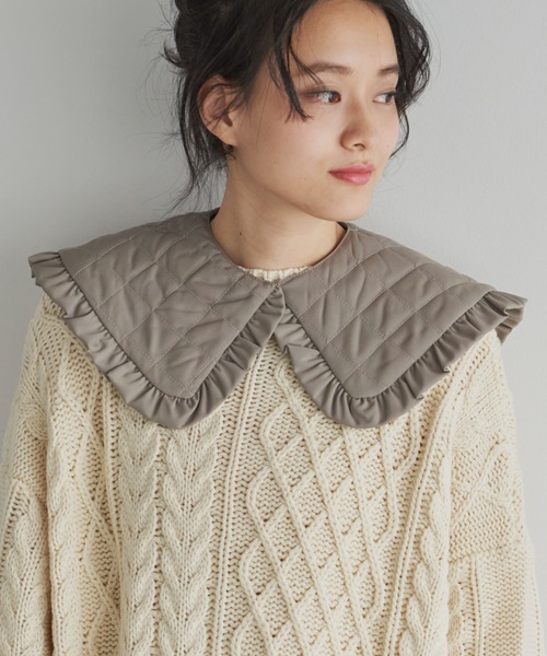 Libra Cue（リブラ キュー）の「”アソート付け襟”　　　　　　　　　　　　　　　　　　　　　　　コーディネートの主役になるボリューム感、トップス、ワンピース、アウターなど様々なアイテムに使用可（付け襟・レディース・ブラック系1/ベージュ/ブラック系2・FREE）」の14枚目の写真