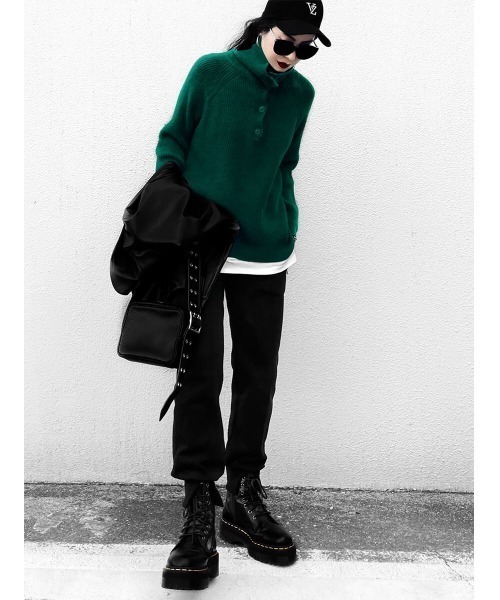LVEU.(ラブユ.)の「Center seam sweat jogger pants / センターシームスウェットジョガーパンツ(Ai select)(その他パンツ・レディース・ブラック・FREE)」の16枚目の写真