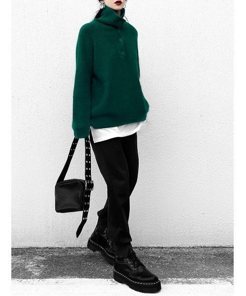 LVEU.(ラブユ.)の「Center seam sweat jogger pants / センターシームスウェットジョガーパンツ(Ai select)(その他パンツ・レディース・ブラック・FREE)」の8枚目の写真