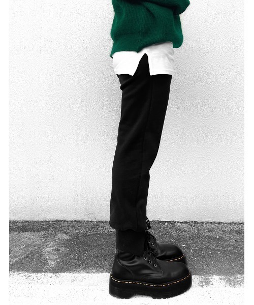 LVEU.(ラブユ.)の「Center seam sweat jogger pants / センターシームスウェットジョガーパンツ(Ai select)(その他パンツ・レディース・ブラック・FREE)」の13枚目の写真