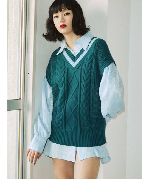 jouetie(ジュエティ)の「ルーズニットベスト(ベスト・レディース・ブラック/レッド/グリーン/ベージュ・MEDIUM)」の7枚目の写真