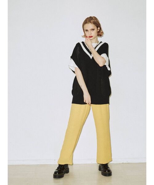 jouetie(ジュエティ)の「ルーズニットベスト(ベスト・レディース・ブラック/レッド/グリーン/ベージュ・MEDIUM)」の10枚目の写真