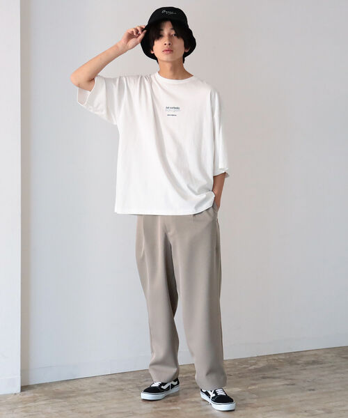 BeAMS DOT（ビームスドット）の「【WEB限定】BeAMS DOT / タイポグラフィ― Tシャツ（Tシャツ/カットソー・メンズ・ホワイト/グリーン系その他・MEDIUM/LARGE）」の4枚目の写真