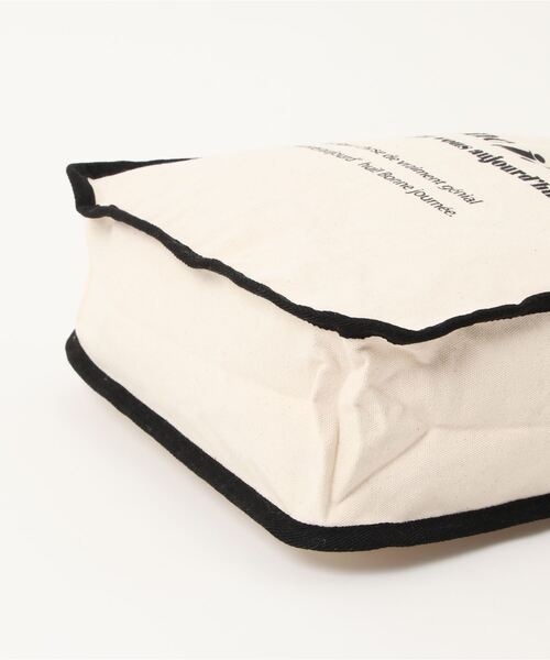 Samansa Mos2 blue（サマンサモスモスブルー）の「キャンバスプリントトートバッグ（トートバッグ・レディース・グレー/キャメル/キナリ・ﾌﾘ-）」の5枚目の写真