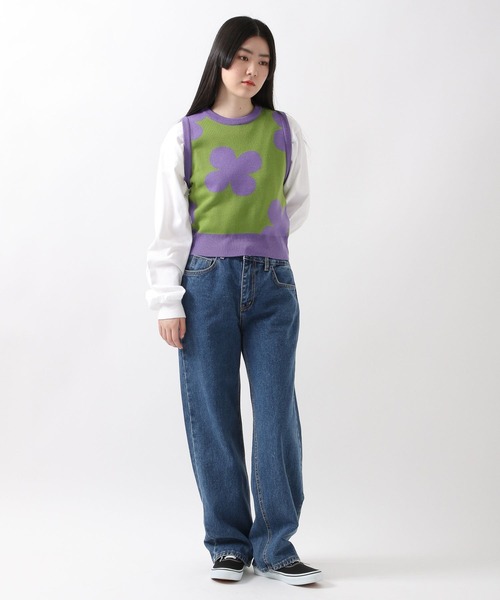 WONDER VISITOR（ワンダービジター）の「WONDER VISITOR／Flower Knit vest 2276921（ベスト・レディース・ブラック/グリーン・FREE）」の6枚目の写真