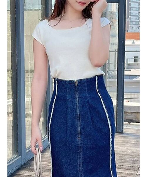 RESEXXY（リゼクシー）の「スクエアニットトップス（ニット/セーター・レディース・オフホワイト/ブラック/ピンク/ベージュ・FREE）」の2枚目の写真