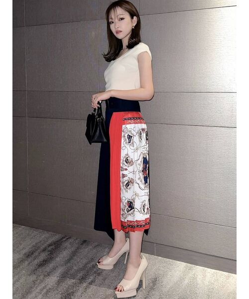 RESEXXY（リゼクシー）の「スクエアニットトップス（ニット/セーター・レディース・オフホワイト/ブラック/ピンク/ベージュ・FREE）」の5枚目の写真