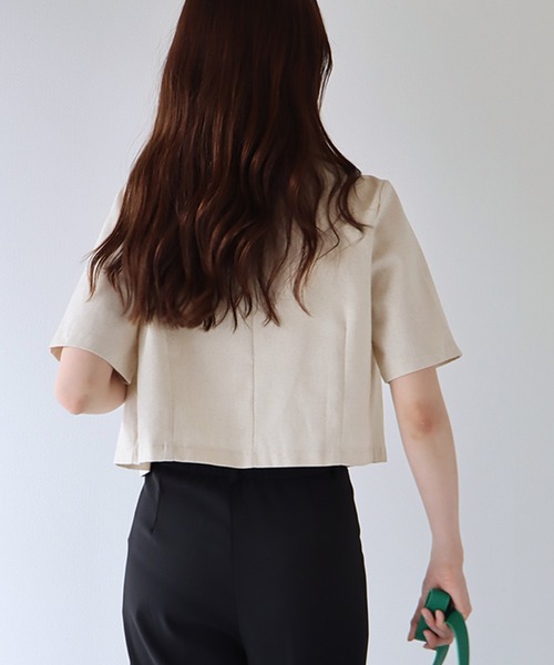 BLUEEAST（ブルーイースト）の「半袖リネンショートジャケット（テーラードジャケット・レディース・ブラック/ベージュ/モカ・MEDIUM）」の14枚目の写真