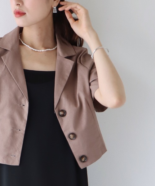 BLUEEAST（ブルーイースト）の「半袖リネンショートジャケット（テーラードジャケット・レディース・ブラック/ベージュ/モカ・MEDIUM）」の8枚目の写真