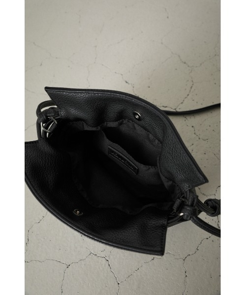 AZUL by moussy（アズールバイマウジー）の「DRAWSTRING POUCH BAG/ドローストリングポーチバッグ（ショルダーバッグ・レディース・ブラック/ターコイズブルー/イエロー・FREE）」の13枚目の写真