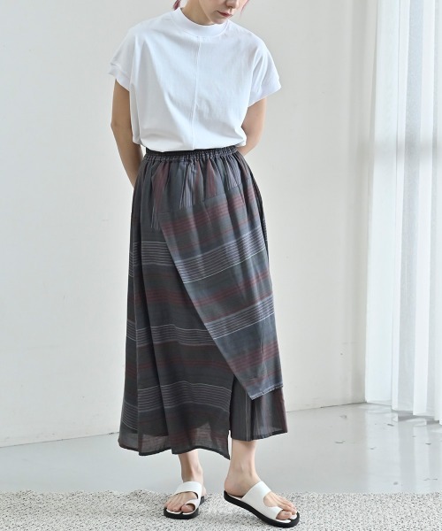 LUPILIEN（ルピリアン）の「Made in india 綿麻レーヨンスカート（スカート・レディース・チャコールグレー/オフホワイト・FREE）」の6枚目の写真