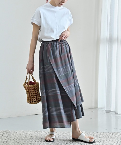 LUPILIEN（ルピリアン）の「Made in india 綿麻レーヨンスカート（スカート・レディース・チャコールグレー/オフホワイト・FREE）」の8枚目の写真