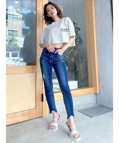 GYDA(ジェイダ)の「H/W Square Back rippedスキニーデニムパンツ(デニムパンツ・レディース・インディゴブルー/ライトブルー・MEDIUM/SMALL/X-SMALL)」の9枚目の写真