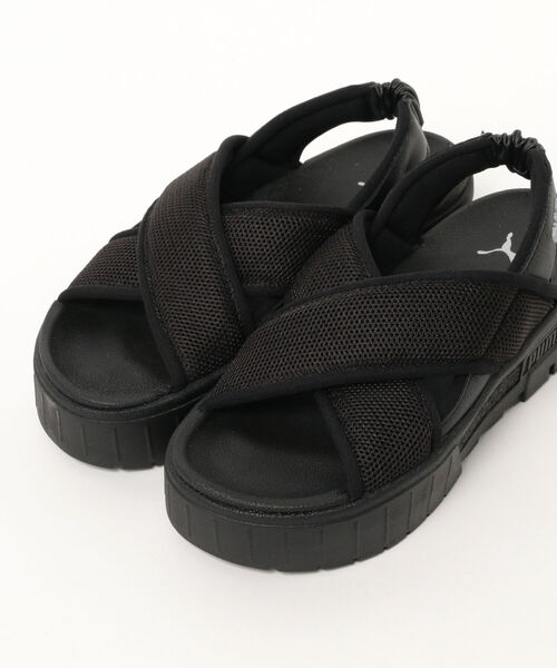 PUMA（プーマ）の「PUMA × Ray BEAMS / 別注 MAYZE サンダル（サンダル・レディース・ホワイト/ブラック・23.0cm/24.0cm/25.0cm/22.0cm）」の20枚目の写真