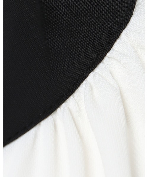 INGNI(イング)の「バイカラートロミ/フレア袖ブラウス(シャツ/ブラウス・レディース・ホワイト×ブラック/ブラック×ホワイト/ピンク系9/サックスブルー系・M)」の16枚目の写真