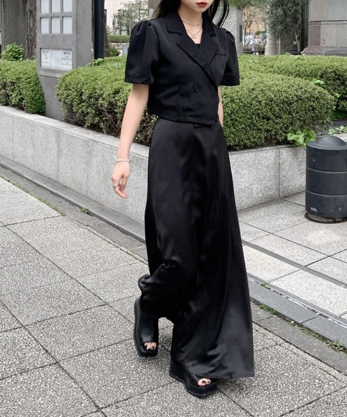LVEU.（ラブユ.）の「Puff shoulder cropped double jacket / パフ 