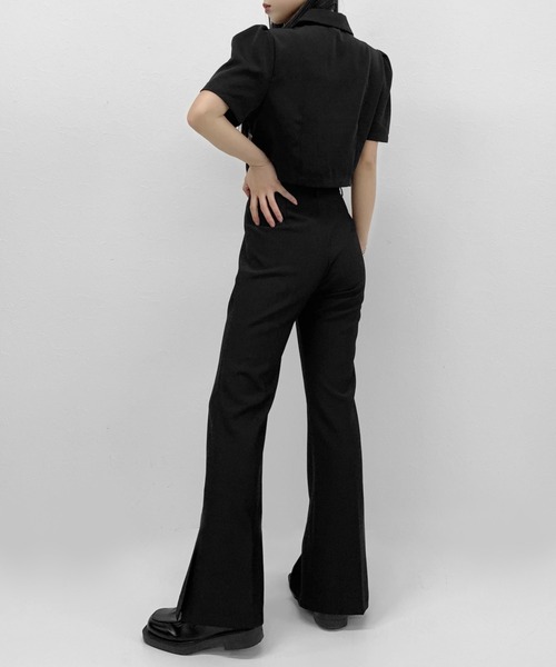 LVEU.（ラブユ.）の「Puff shoulder cropped double jacket / パフ 