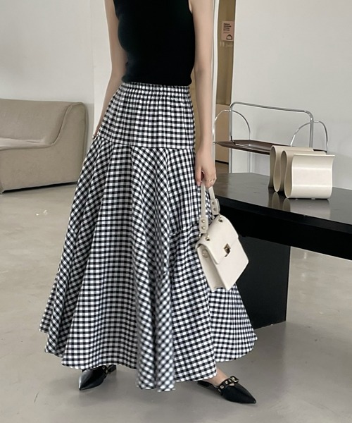 emi+（エミプラス）の「カラーギンガムチェックマキシフレアスカート（スカート・レディース・ブラック/ブルー/グリーン/イエロー/オレンジ・M/L）」の11枚目の写真