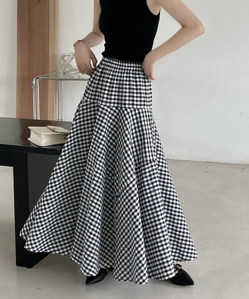 emi+（エミプラス）の「カラーギンガムチェックマキシフレアスカート（スカート・レディース・ブラック/ブルー/グリーン/イエロー/オレンジ・M/L）」の9枚目の写真