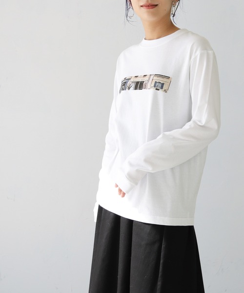 HER CLOSET(ハークローゼット)の「【shemoshelly】WEB限定 5.6オンスオリジナルフォトプリントロゴロンT(Tシャツ/カットソー・レディース・ホワイト/ホワイト系その他・S/M/L)」の14枚目の写真