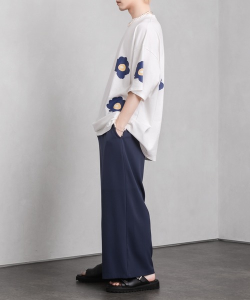 Adoon plain（アドーンプレーン）の「【Adoon plain】BIGフラワープリントTシャツ（Tシャツ/カットソー・メンズ・ブラック/オフホワイト/ブルー・MEDIUM/LARGE）」の13枚目の写真