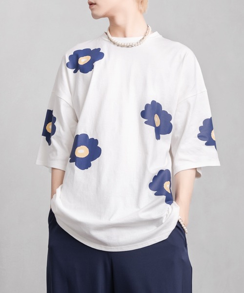 Adoon plain（アドーンプレーン）の「【Adoon plain】BIGフラワープリントTシャツ（Tシャツ/カットソー・メンズ・ブラック/オフホワイト/ブルー・MEDIUM/LARGE）」の21枚目の写真
