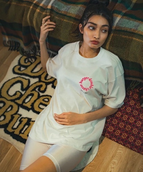 DOUBLE CHEESEBURGER(ダブルチーズバーガー)の「ダブルチーズバーガー Tシャツ -Have A Good Vibes- / DOUBLE CHEESEBURGER T-Shirt -Have A Good Vibes-(Tシャツ/カットソー・メンズ・ホワイト/ブラック・FREE)」の12枚目の写真