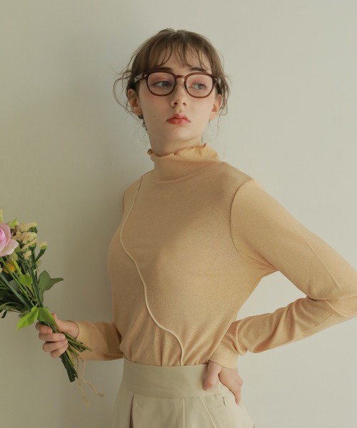 onetome（ワントゥーミー）の「ハイネックメロートップス（Tシャツ/カットソー・レディース・ベージュ/ブラウン/グリーン・FREE）」の3枚目の写真