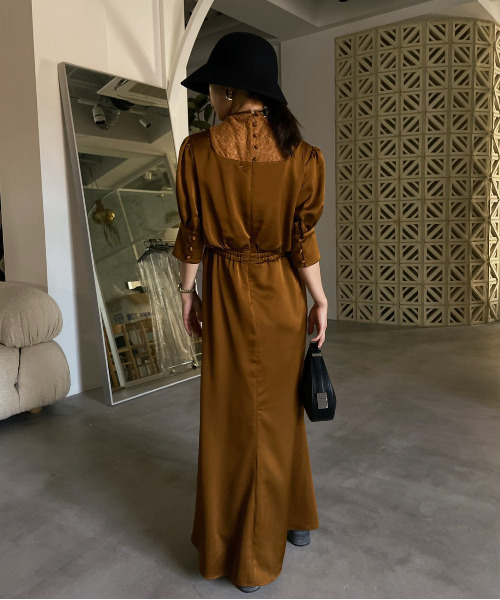 AMERI LACE DECOLLETE DRESS アメリ　AMERI Ameri（アメリ）の「DECOLLETE LACE EMPIRE DRESS（ワンピース