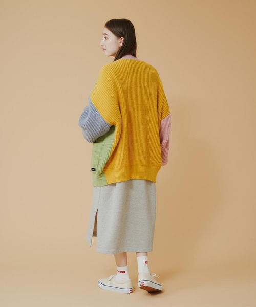 MILKFED.（ミルクフェド）の「PANELED KNIT CARDIGAN（ニット/セーター・レディース・ベージュ/マルチ・ONE SIZE）」の3枚目の写真