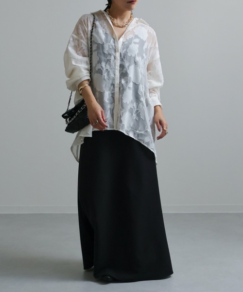 ap retro(アプレトロ)の「シアーフラワーオーバーサイズジャガードシャツ(シャツ/ブラウス・レディース・アイボリー/ブラック・FREE)」の21枚目の写真