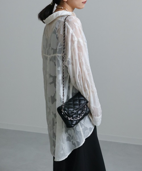 ap retro(アプレトロ)の「シアーフラワーオーバーサイズジャガードシャツ(シャツ/ブラウス・レディース・アイボリー/ブラック・FREE)」の20枚目の写真