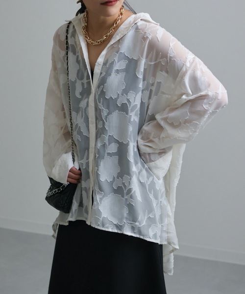 ap retro(アプレトロ)の「シアーフラワーオーバーサイズジャガードシャツ(シャツ/ブラウス・レディース・アイボリー/ブラック・FREE)」の17枚目の写真