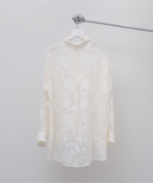 ap retro(アプレトロ)の「シアーフラワーオーバーサイズジャガードシャツ(シャツ/ブラウス・レディース・アイボリー/ブラック・FREE)」の22枚目の写真