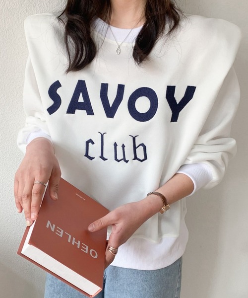 ECLIN(エクラン)の「ショルダータックロゴ刺繍裏起毛トレーナー(スウェット・レディース・アイボリー/グレー/モカ/ネイビー・FREE)」の11枚目の写真