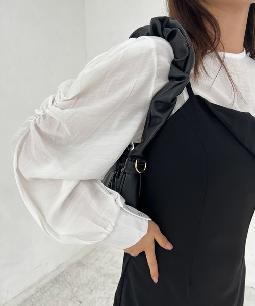 Lamoa（ラモア）の「Lamoa/ボリュームスリーブ ギャザー ブラウス（シャツ/ブラウス・レディース・ホワイト・MEDIUM/LARGE）」の13枚目の写真