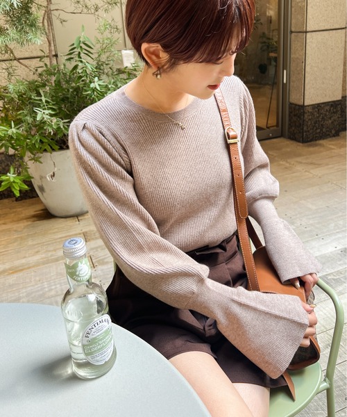 Ambre Ciel(アンブルシエル)の「キャンディースリーブニット/【WEB/EC限定商品】(ニット/セーター・レディース・ブラック/アイボリー/モカ/オレンジ・FREE)」の8枚目の写真