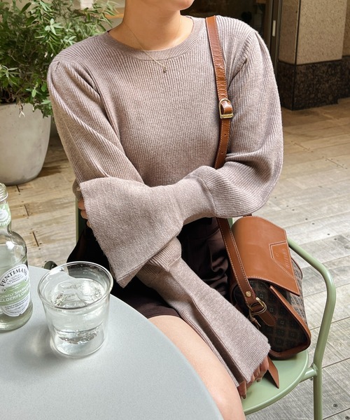 Ambre Ciel(アンブルシエル)の「キャンディースリーブニット/【WEB/EC限定商品】(ニット/セーター・レディース・ブラック/アイボリー/モカ/オレンジ・FREE)」の13枚目の写真
