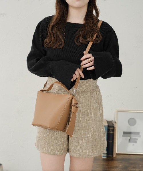 Ambre Ciel(アンブルシエル)の「キャンディースリーブニット/【WEB/EC限定商品】(ニット/セーター・レディース・ブラック/アイボリー/モカ/オレンジ・FREE)」の21枚目の写真
