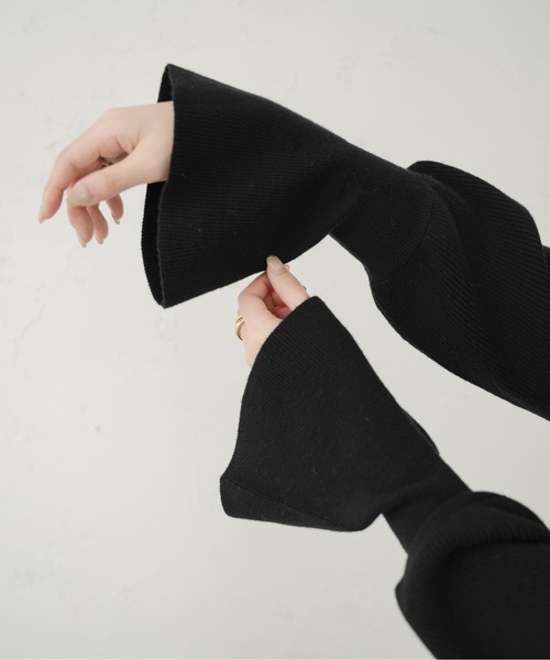 Ambre Ciel(アンブルシエル)の「キャンディースリーブニット/【WEB/EC限定商品】(ニット/セーター・レディース・ブラック/アイボリー/モカ/オレンジ・FREE)」の16枚目の写真