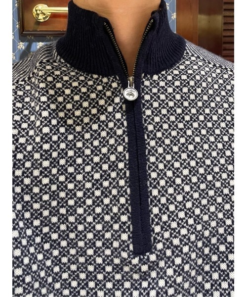 BROOKS BROTHERS(ブルックスブラザーズ)の「ウール ノルディックジャカード ハーフジップ モックネックセーター(ニット/セーター・メンズ・グリーン/ホワイト・MEDIUM/LARGE/SMALL/X-LARGE)」の10枚目の写真