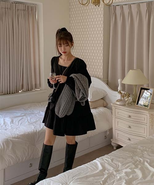 SONA（ソナ）の「SONYUNARA スクエアティアードミニワンピース（ワンピース・レディース・ブラック/ライトベージュ・ONE SIZE）」の14枚目の写真