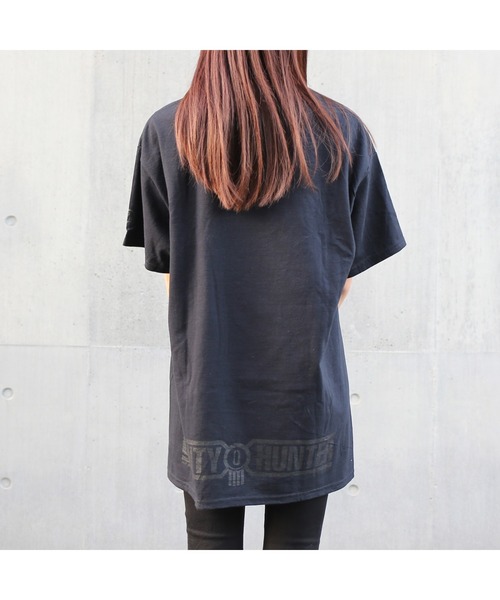 BOUNTY HUNTER（バウンティーハンター）の「キングダムハーツ × バウンティーハンター 王様（ミッキーマウス） Ｔシャツ ブラック×ブラック（Tシャツ/カットソー・メンズ・ブラック×ブラック・L/XL/XXL/S/M）」の5枚目の写真