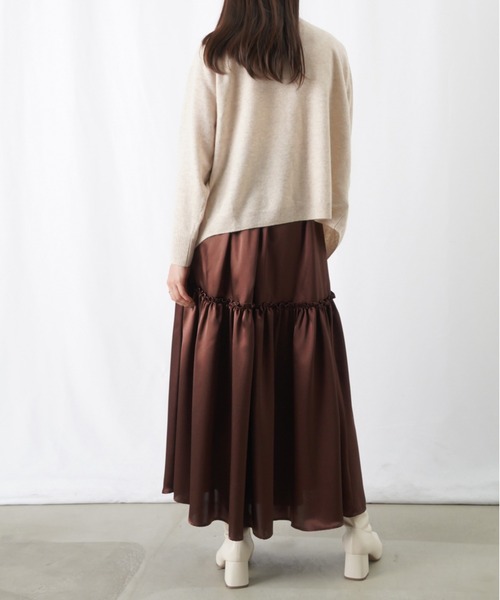 LUCA/LADY LUCK LUCA(ルカ/レディラックルカ)の「LC/LLL サテンラウンドティアードスカート(スカート・レディース・シルバー/ネイビー/ブラウン・FREE)」の8枚目の写真