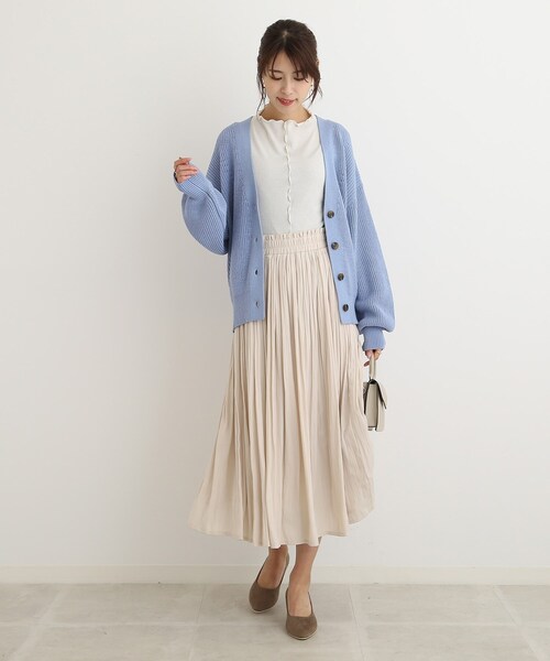 SHOO・LA・RUE（シューラルー）の「◆季節の変わり目に活躍！【洗える】畦編みVネックカーディガン（カーディガン/ボレロ・レディース・アイボリー/ライトベージュ/チャコールグレー/ライトグリーン/ブルー/ピンク系・00）」の18枚目の写真